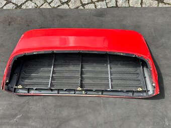 Porsche 911 G - spodek křídla bez gumy - 4