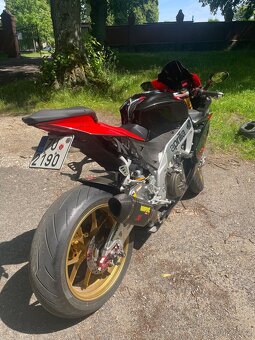 Aprilia RSV4 Factory APRC ABS – TOP stav, 135 kW, nové pneu - 4