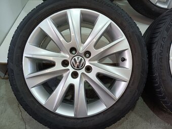 Letní alu kola Volkswagen 5x112 R17 pneu 225/45/17/ - 4