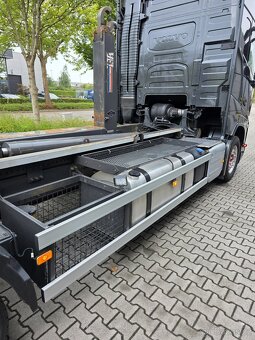Volvo FH13 500 6x2 / VDL nosič kontejnerů / 332tkm - 4