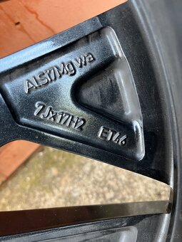 Škoda Octavia 4 R17 Zimní sada 2024 - 4