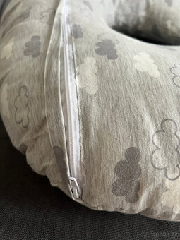 Kojicí polštář Boppy - 4