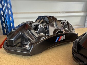 BMW G80 M3 6-píst brzdy přední zelezo - 4