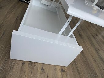 Konferenční stůl - 4