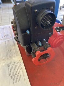 naftové čerpadlo Ford EPIC - 4