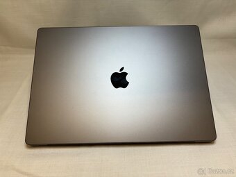 16 Apple MacBook Pro M3 Pro 12/18 jádro SpaceGrey ZÁRUKA - 4
