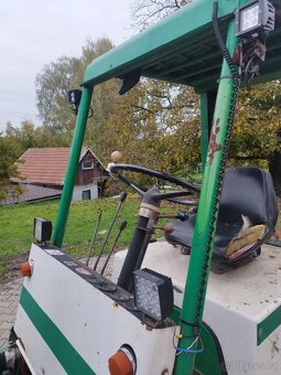 Prodám VZV Desta - 4