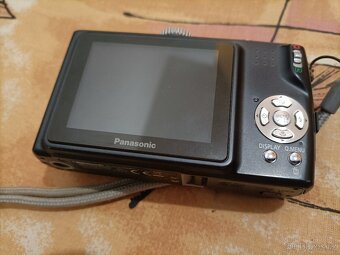 Digitální foťák Panasonic DMC TZ4 8Mpx 2GB SD + nabiječka - 4