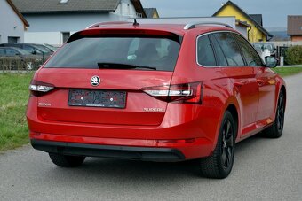 Škoda Superb 2.0 TDI 110kW Style Pro Navi kombi TOP STAV - 4
