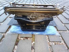 Psací stroj Remington - 4