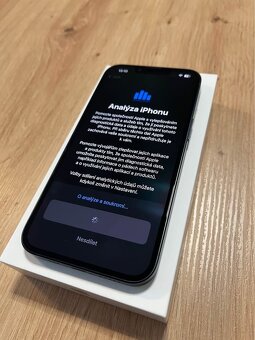 Apple iPhone 13 256GB - 4