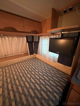 Karavan Bürstner Amara 465 TS - 4