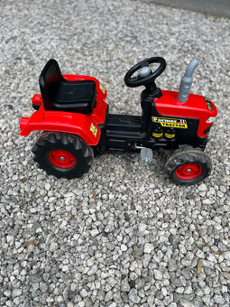 Velký šlapací červený traktor - 4