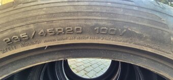 Pneu letní 235/45 R20 - 4