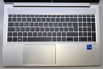 HP ProBook 450 G8, i5-1135G7, 16GB RAM, 256GB NVMe, IPS disp - 4
