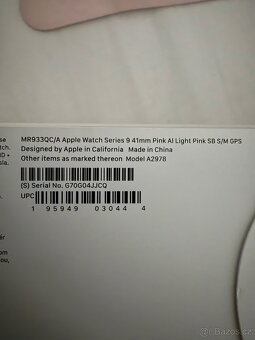 Apple Watch s9, 41mm růžové - 4