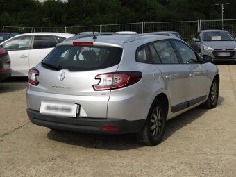 Renault Mégane 1.6dCi , 81 kW nafta, 2011 - 4