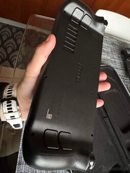 Steam deck Oled 512gb+ flash paměť a Dock stanice originál - 4