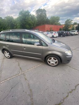 Vw touran 2.0tdi 125kw ND - 4