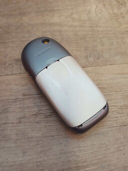 Mobilní telefon Siemens S55 - 4