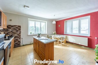 Prodej rodinného domu 285 m2 - Medlice, ev.č. 100135 - 4