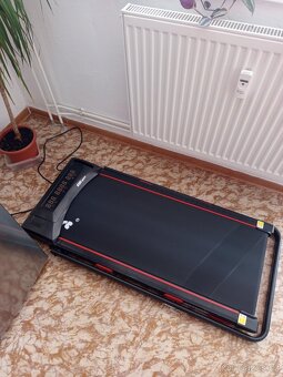 Běžecký/chodící pás pro chůzi plochý s manuálním náklonem - 4