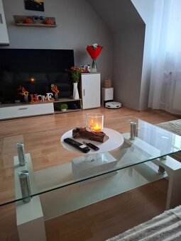 Konferenční stolek bílý - 4