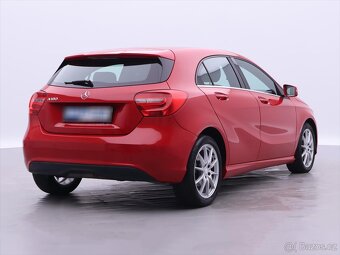 Mercedes-Benz Třídy A 1,6 180 90kW Style Navi Kůže (2013) - 4