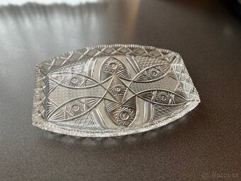 Podnos z brúseného skla - 4