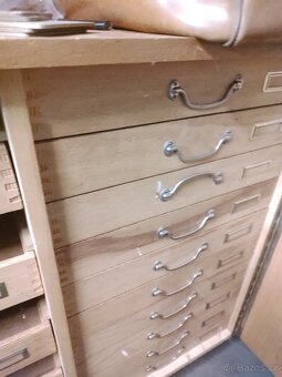 Skříň archív - 4