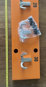 Věšáková lišta - 4