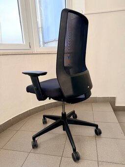 kancelářská židle Interstuhl AIMis1 - 4