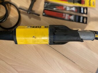 Ruční elektrická pila Rems Tiger - 4