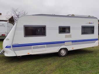 HOBBY 540UFe č.242. Pro 4. Fr. postel. Sprcha. Rok 2006 - 4