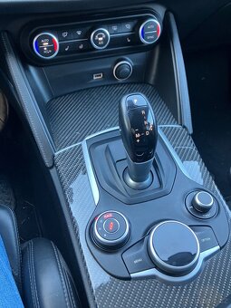 alfa romeo Stelvio  2,9 t   vyměna možná - 4