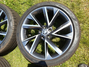 5x112r19 Original Alu disky Škoda Superb 3 - 4