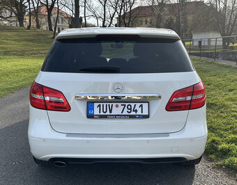 Mercedes - Benz B 180, 90 kW, M2012 - 4