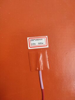 Silikonová topná rohož 200 x 200 mm, 500 W, na 220 V - 4