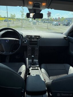 Volvo v50 - 4