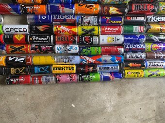 Plechovky od energy drinků - 4