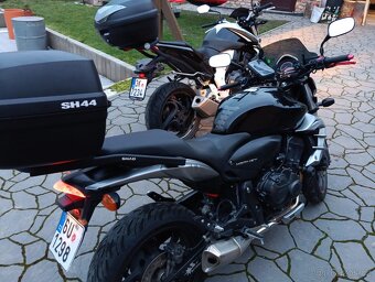 Honda Hornet CB600F - 4