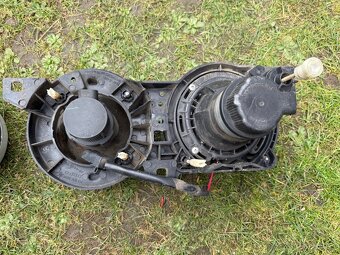 Přední světla BMW E30 - 4