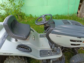 Zahradní traktor - 4
