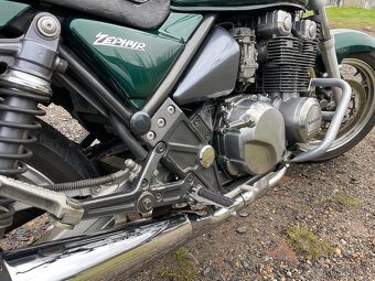 Kawasaki Zephyr 550 - 4