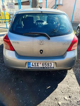 Toyota Yaris 1,3 - 4