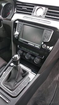 VW PASSAT 2015 (SEDAN) - 4
