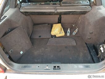 Mercedes benz W202 250 TD - zbytek auta z přestavby - 4