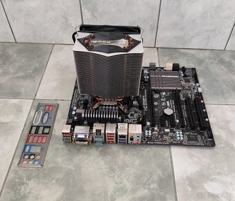 ZÁKLADNÍ DESKA GIGABYTE GA-Z68X-UD3H-B3 - 4