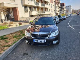 Škoda Octavia 2,1.9 TDI 77kw dsg automat - 4