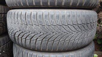 ALU zimní 17", orig. VW, rozteč 5x112mm, pneu 205/50/17 - 4